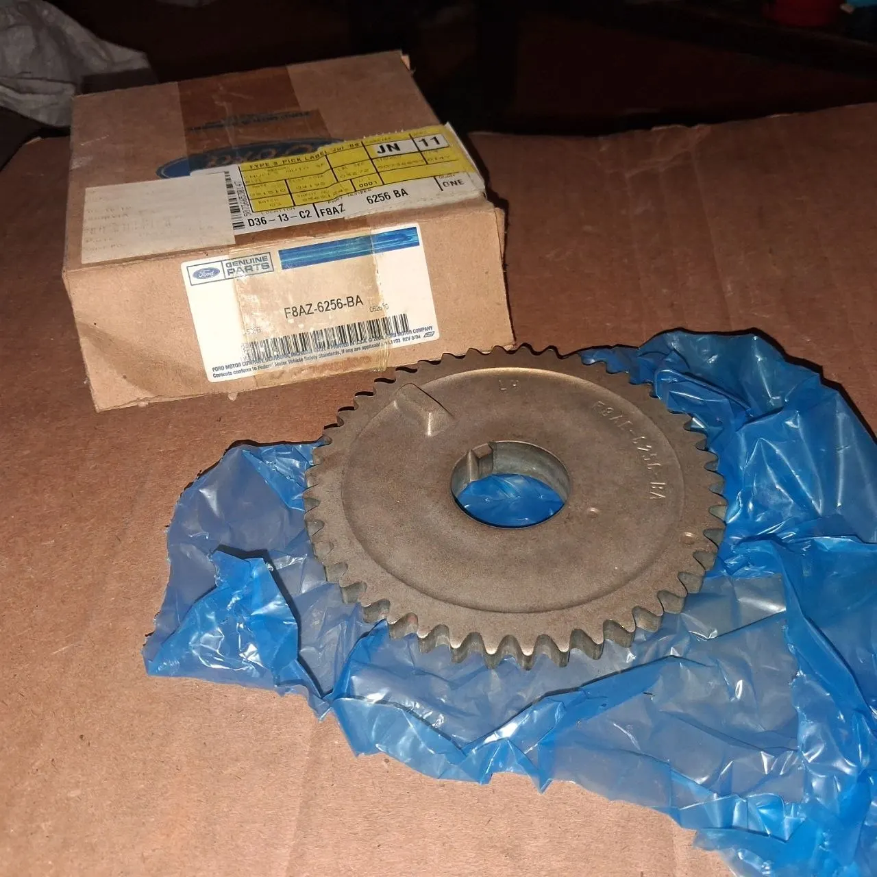 Ford F8AZ-6256-BA Cam Sprocket LH 4.6 5.4 6.8 F150 93-11 NOS