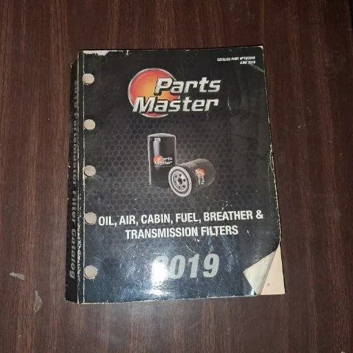 Parts Master P192019 Filter Catalog 2019 Binder Shop Reference Book Used