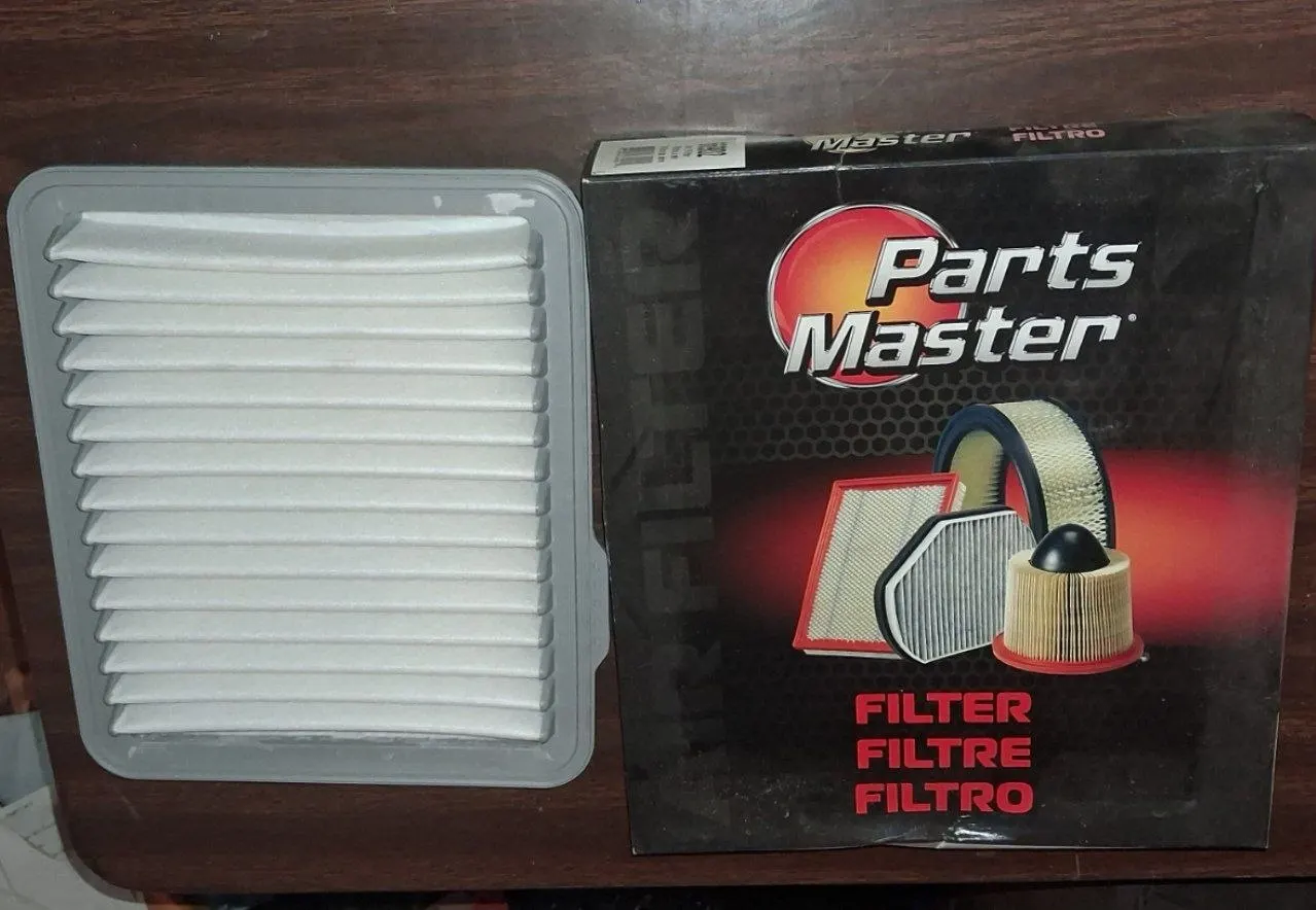 Parts Master 66902 Air Filter WIX 46902 Buick Lucerne Cadillac DTS 06-11 NOS