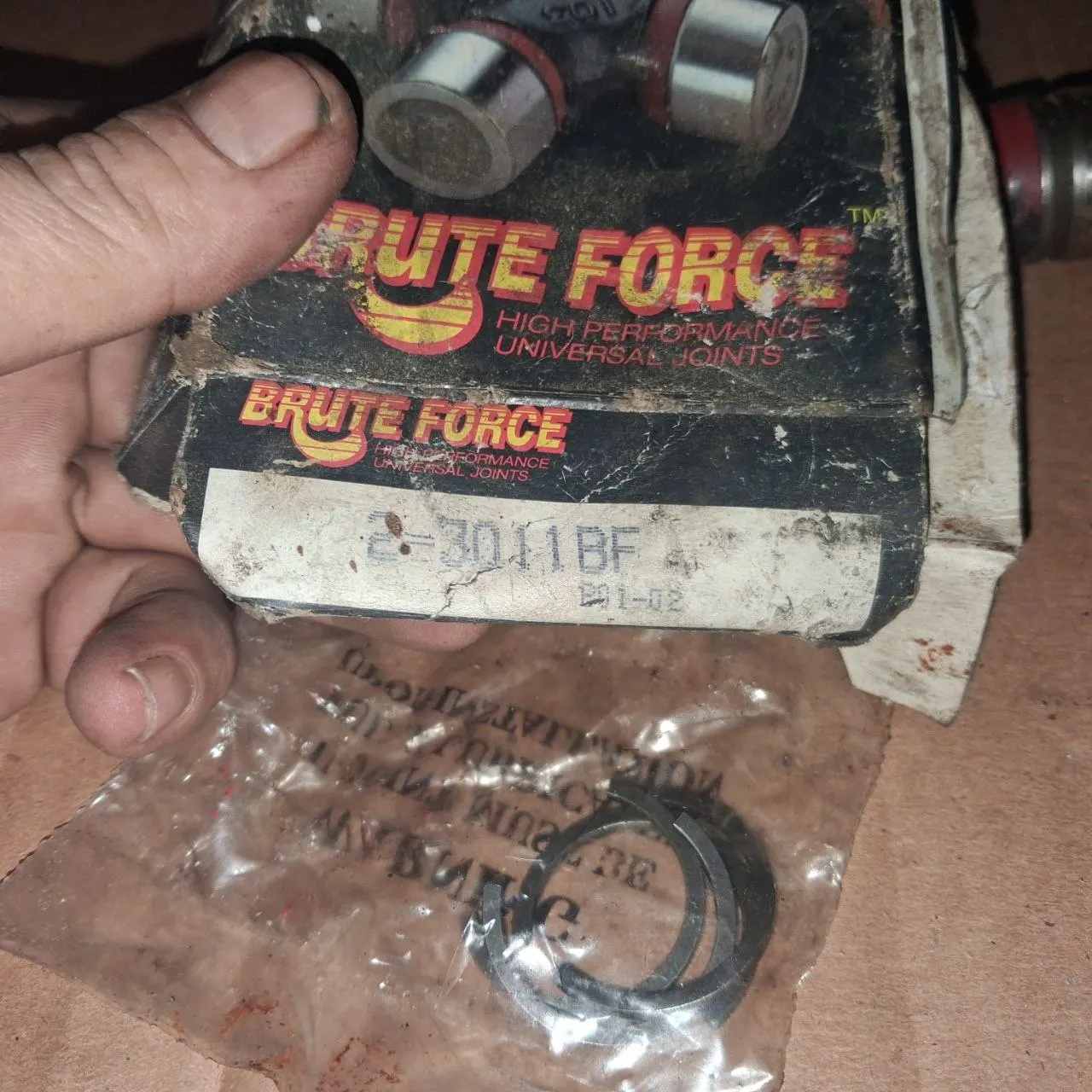 Brute Force 2-3011BF 3R U-Joint ISR 1.125 Silverado Sierra C1500 88-16 NOS