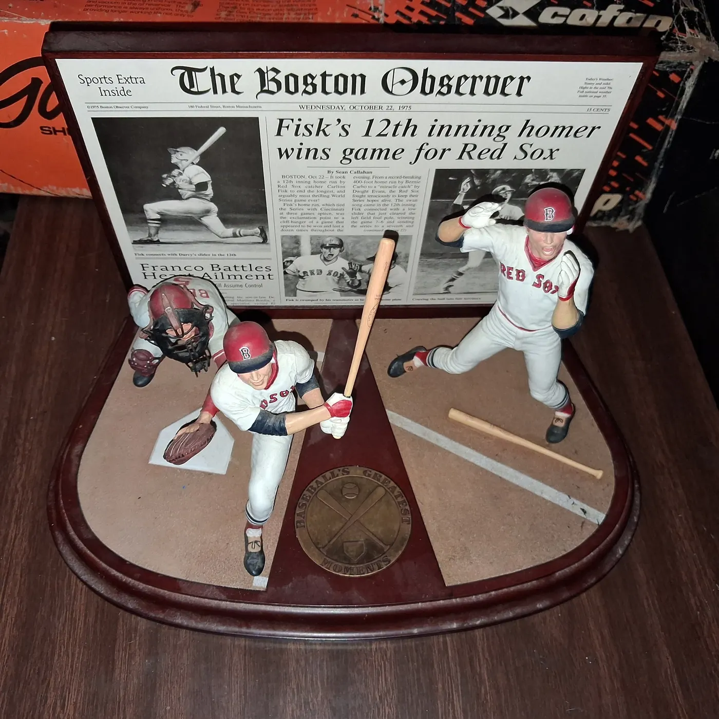 Danbury Mint Carlton Fisk 12th Home Run 1975 World Series Red Sox Sculpture