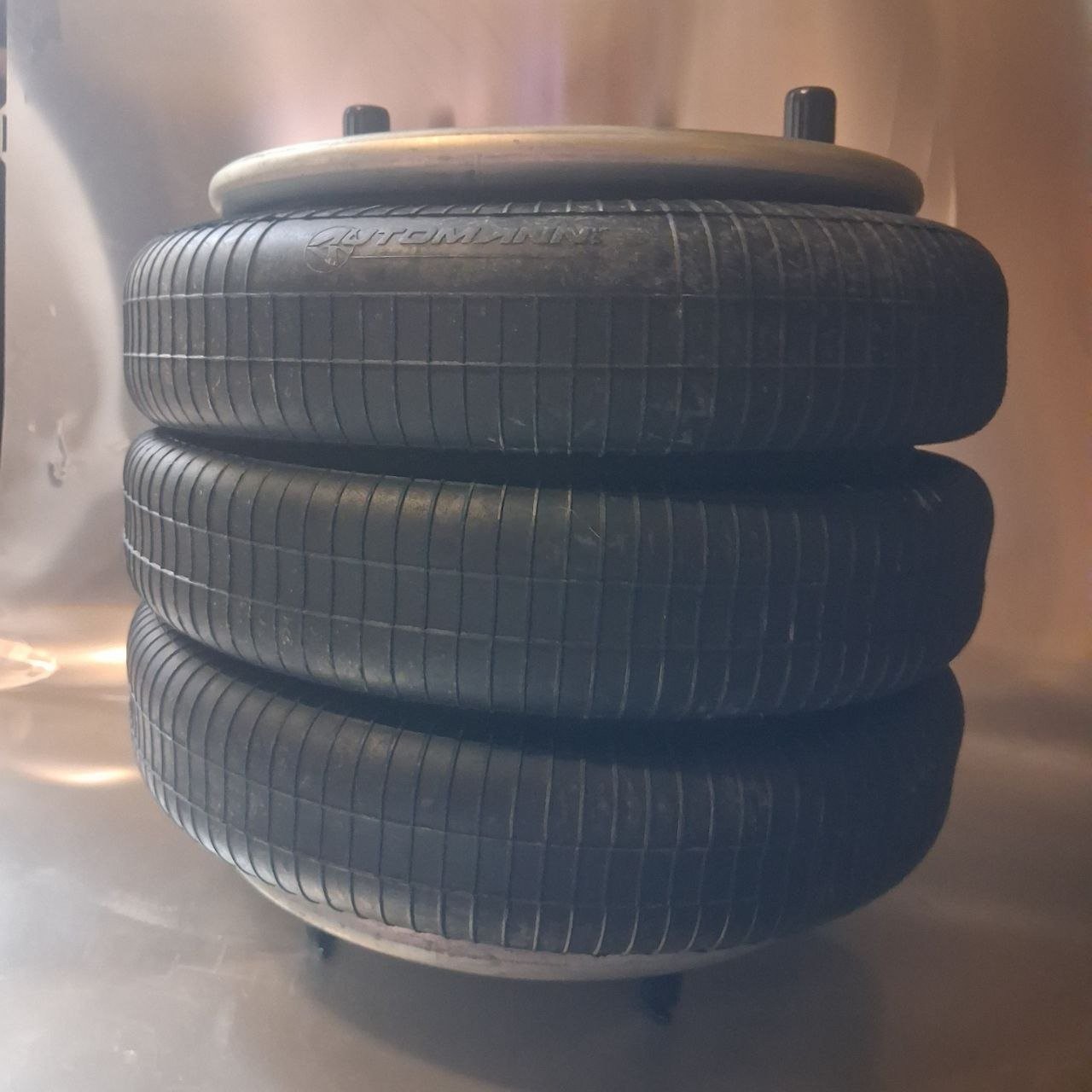 The exact Automann ABSP3B32RA-7847 rolling-lobe air spring from listing 398186059360